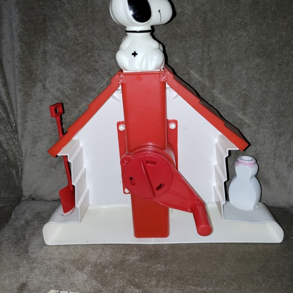 Peanuts Toys Snoopy Snow Cone Machine From The 96s Poshmark
